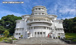 Mengenal Universitas di Indonesia